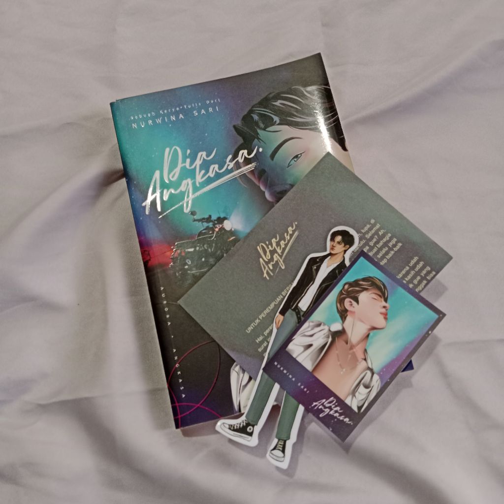 PRELOVED NOVEL 50K : SARKA, GIBRAN DIRGANTARA, SAMUEL, AREKSA, NURAGA, ALTHARIO, DIA ANGKASA, ANGKAS