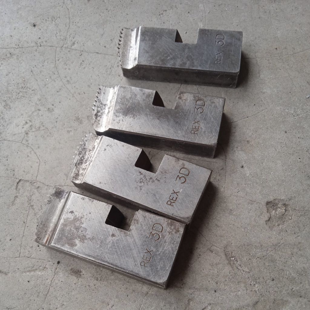 mata senai pipa 1-1/2 - 2 "REX 3 D