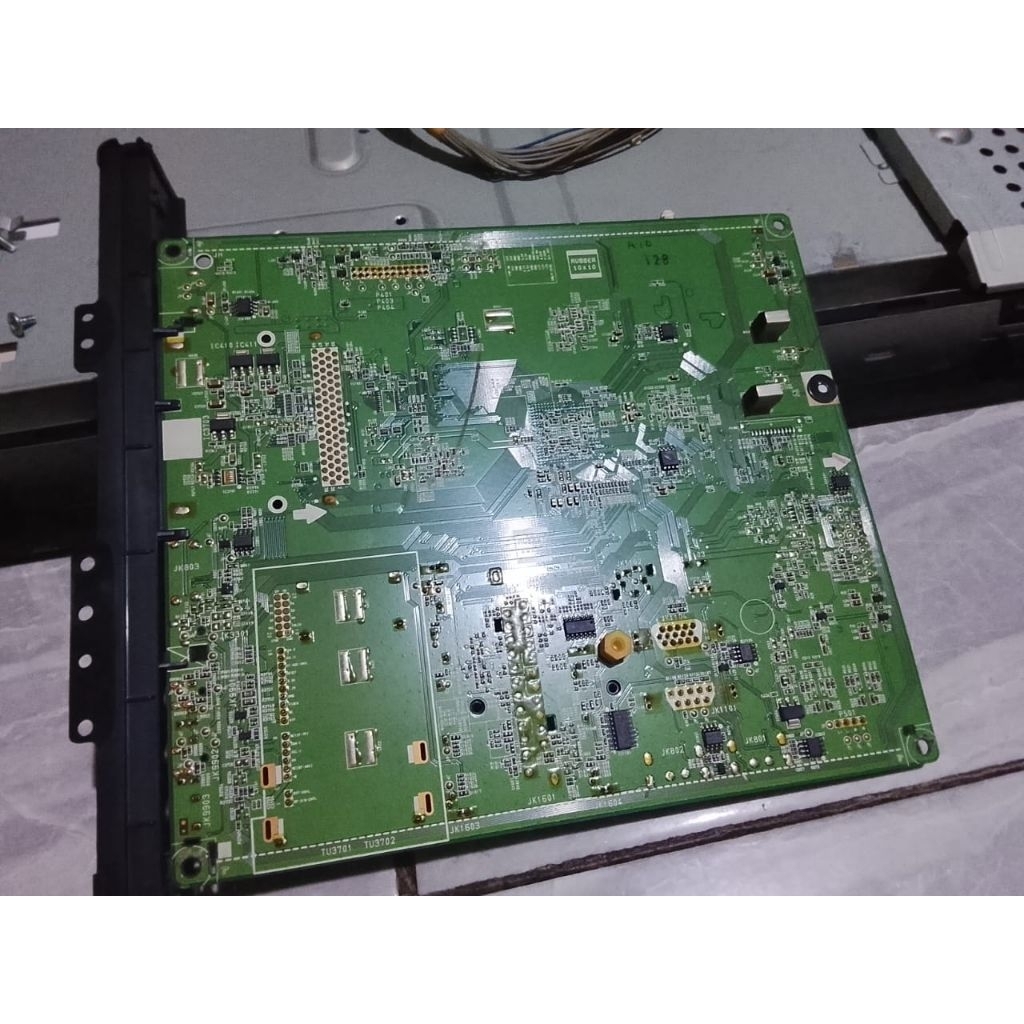 mainboard tv lcd LG 42inci