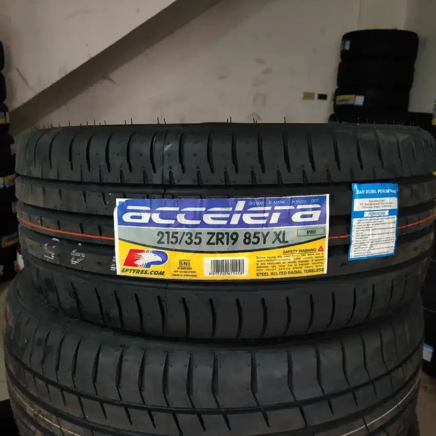 Ban Mobil Accelera Phi 215 35 R19 Ban Ring 19 Ukuran Tipis