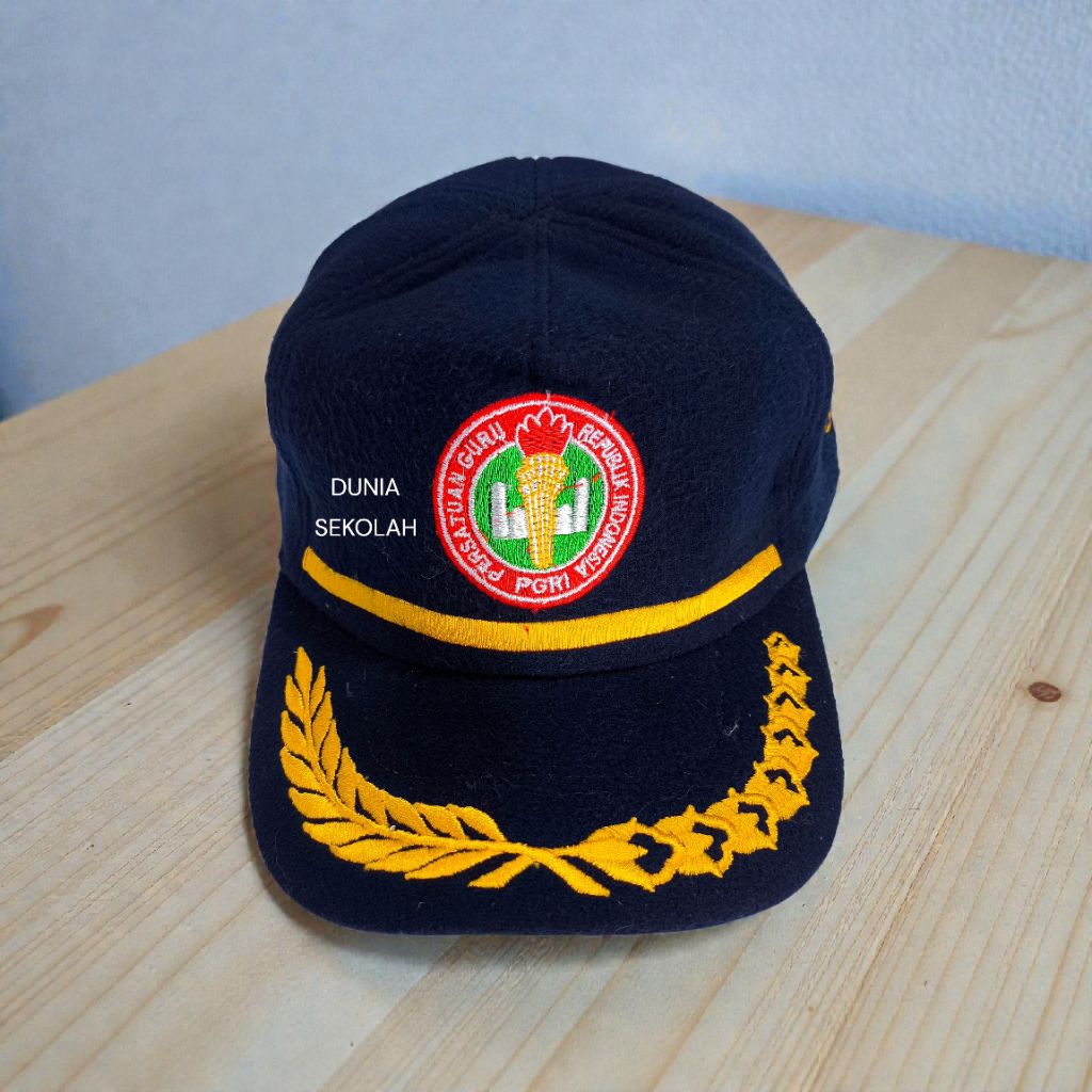 Topi PGRI Korpri ASN PNS PPPK PDH Pemda Dinas Guru Golongan 1 2 3
