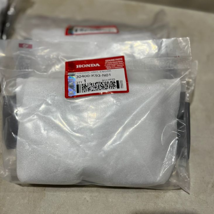 30400K93N01 ECM,ECU (Eng Control Unit) Honda Scoopy eSP K93 30400-K93-N01