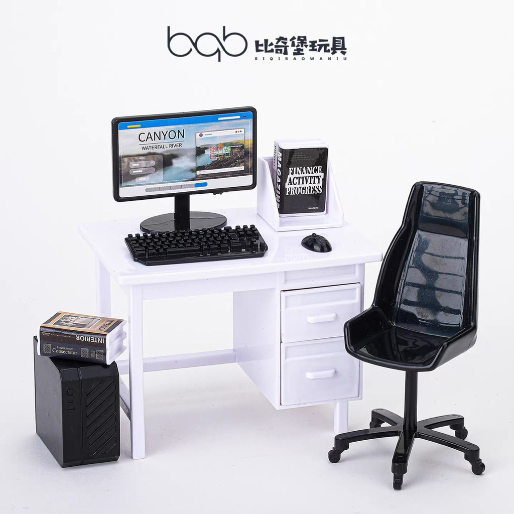 Miniatur set meja komputer lengkap dengan kursi dan komputernya utk rumah boneka, hiasan lain dsb