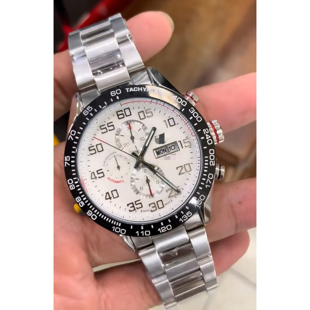 Jam tangan Luxury Pria Carrera Calibre 16 quartz chronograph 43MM white dial, steel bracelet rare wa