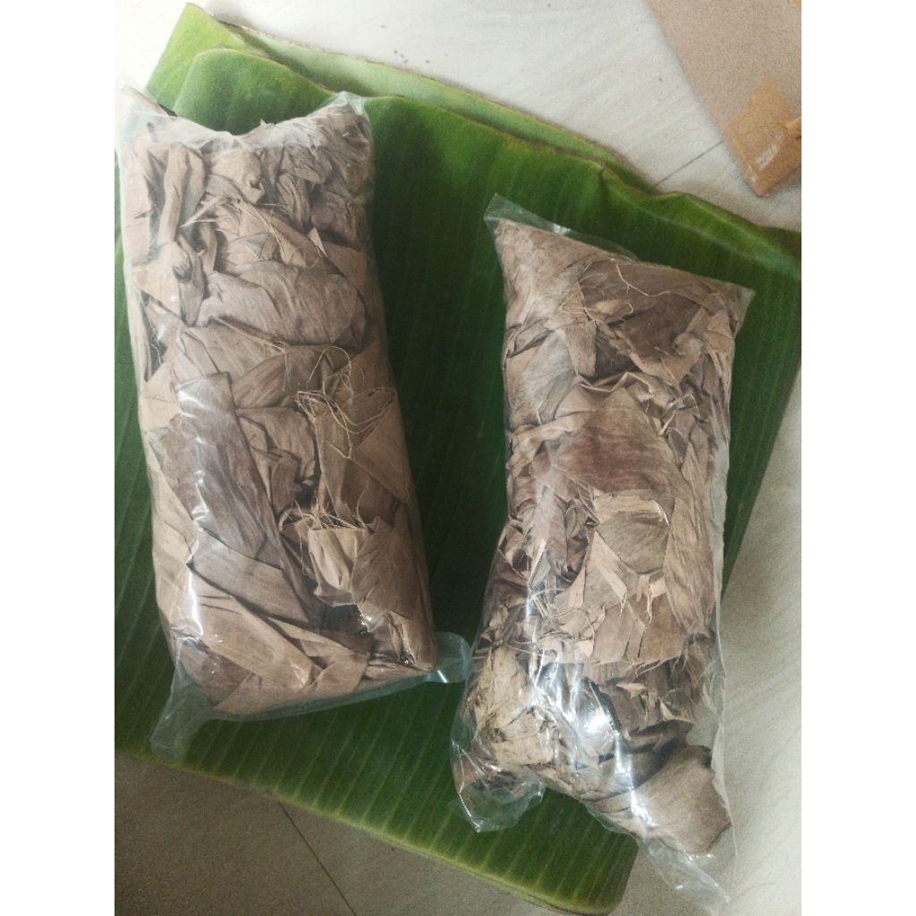 Daun Pisang Kering