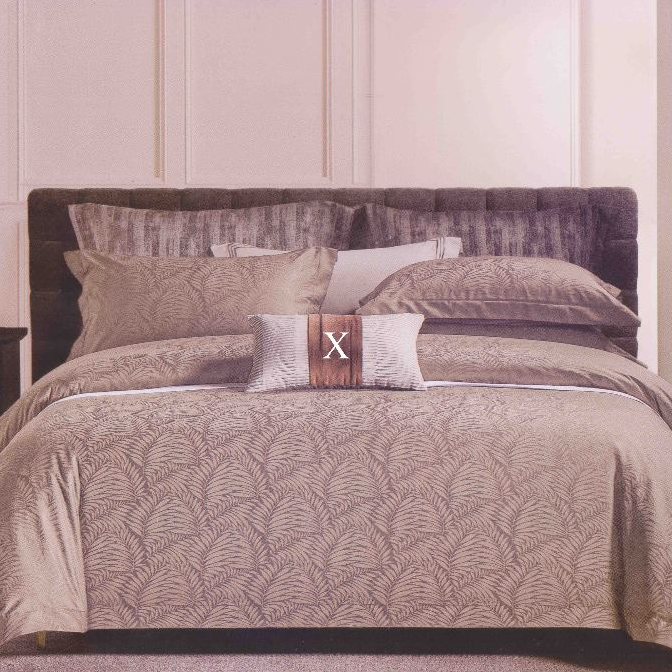 Bedcover set Satin kingkoil/Jacquard Cotton J-45 / J-46 / J-47 / J-48 / J-49 - Roemah Sprei