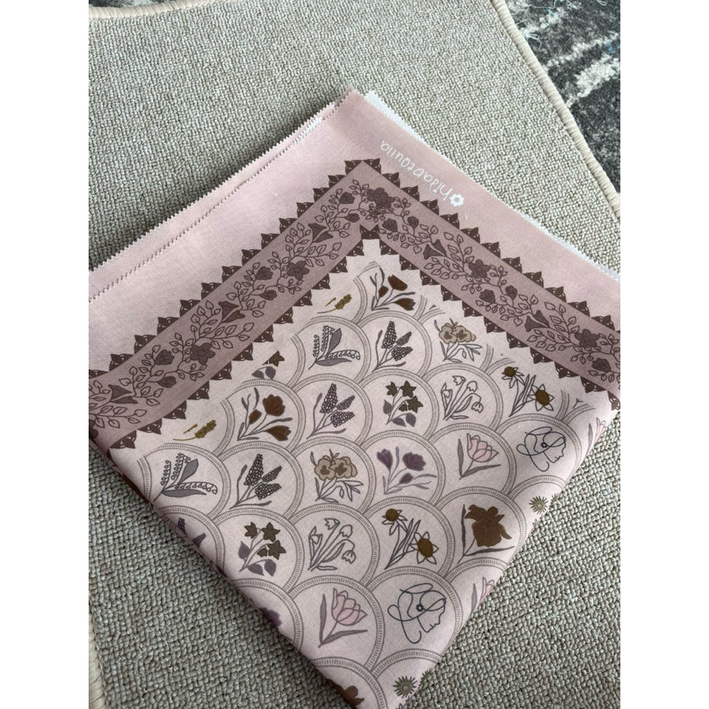 Yang versi premium segi empat hanami kain voal tryspan