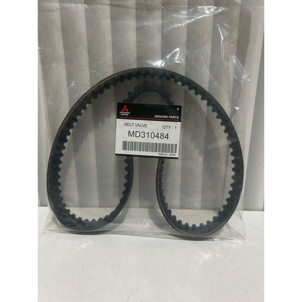 Compressor Fan Belt MD310484 Mitsubishi  L300,L200