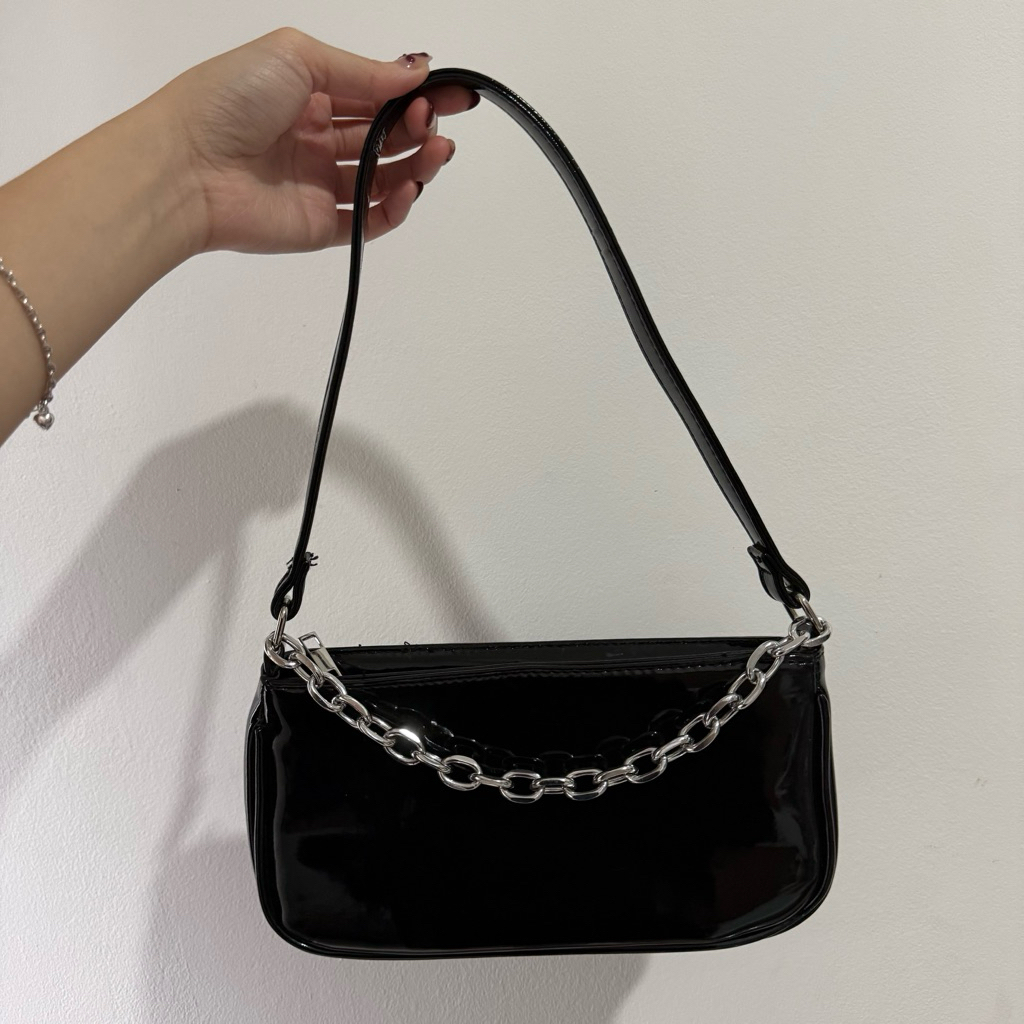 kkv oh some tas bahu shoulder bag wanita hitam rantai glossy