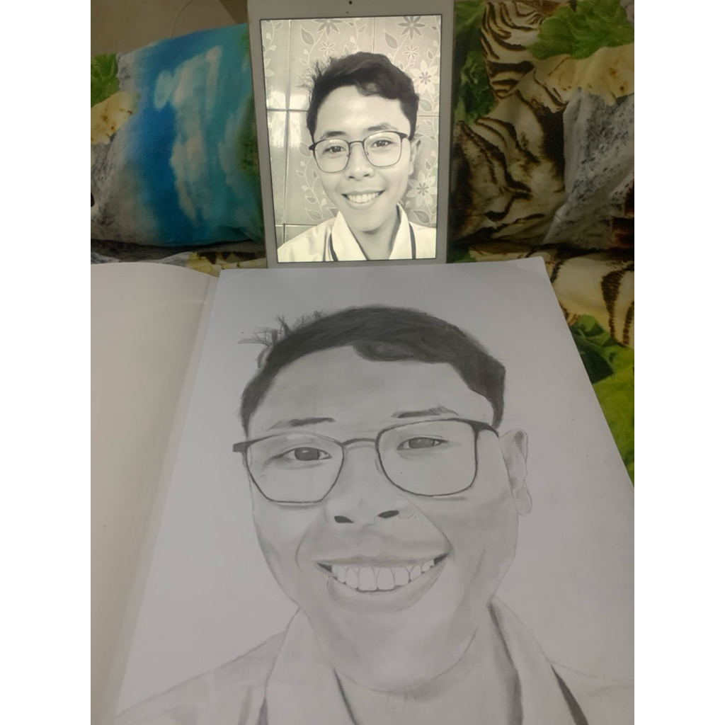 SKETSA WAJAH A3 BESAR