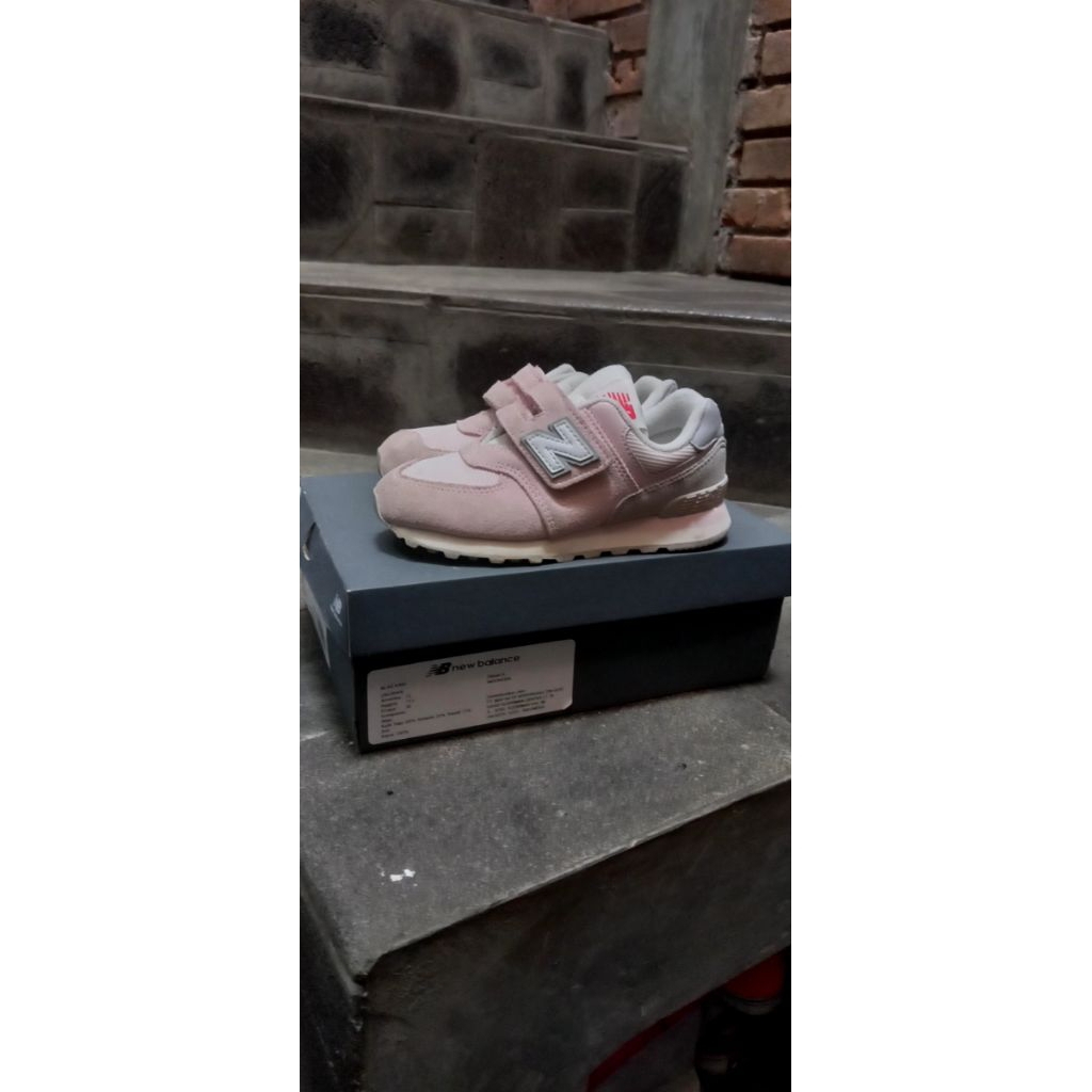 sepatu new balance anak