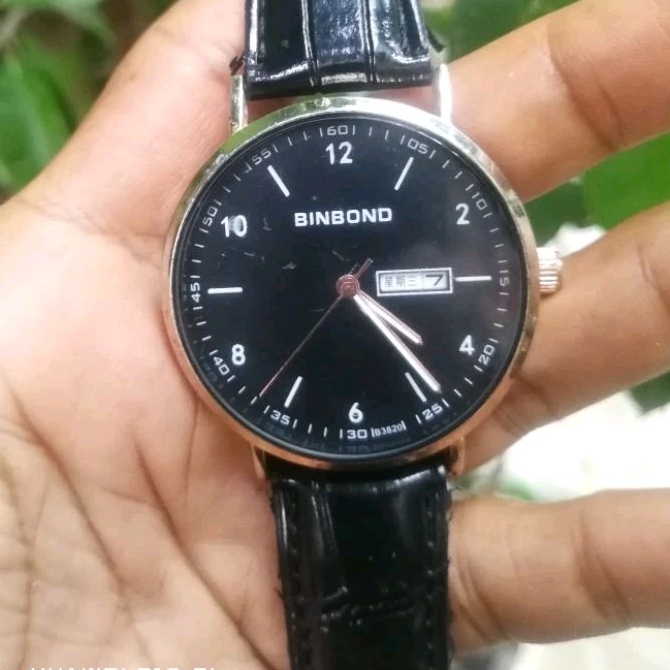jam tangan BinBond quartz pria
