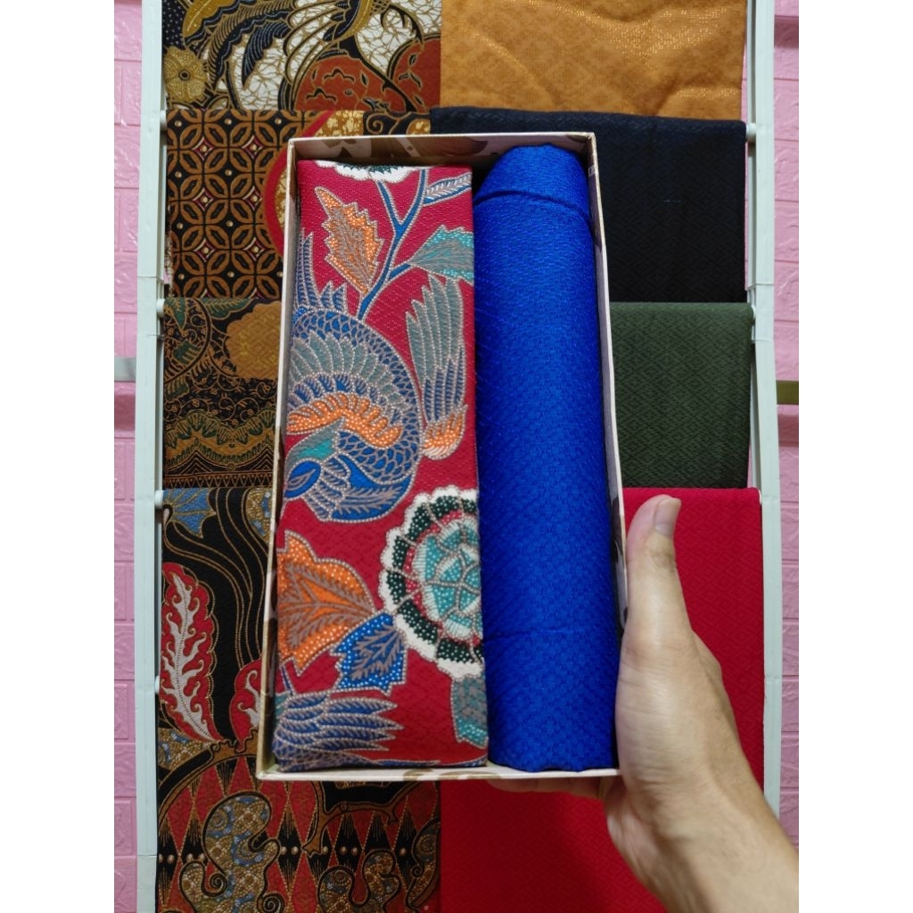 Kain batik dobby/ Bahan batik dobby/One set batik dobby/Batik katun/Batik semi tulis