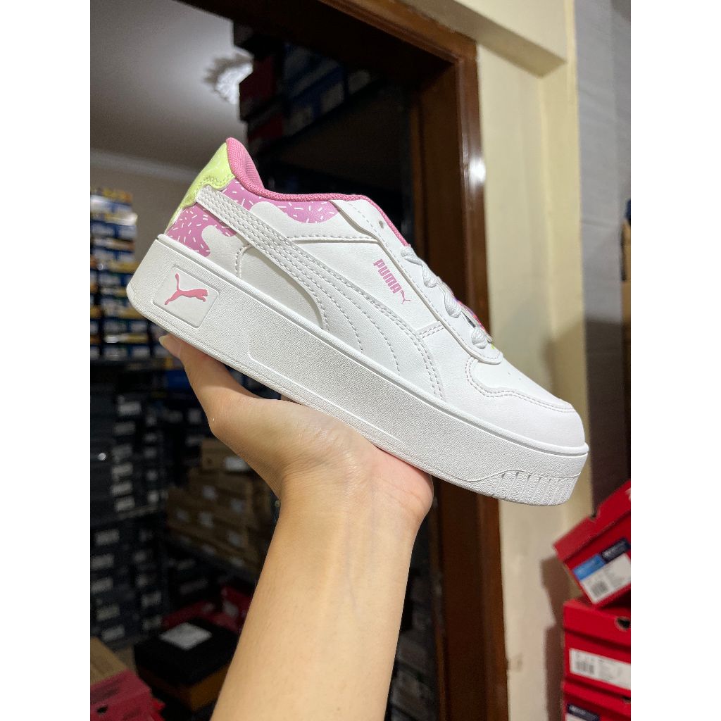 NEW LIMITED BEST SELLER SEPATU ANAK PUMA CARINA STREET TROLLS 2 PS WHITE / KIDS ORIGINAL 398899/01