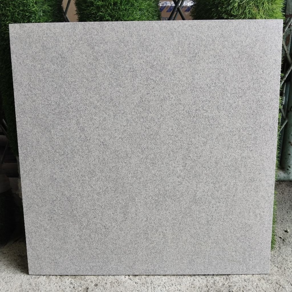 KERAMIK 50x50 ABU MATT DOFF GREY COLORADO CUTTING GRANIT