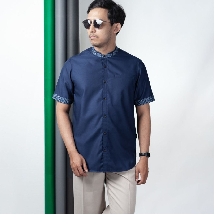 SaviqOfficial - Kemeja Mahkota Kemko Pria Lengan Pendek Hitam Navy Burgundy