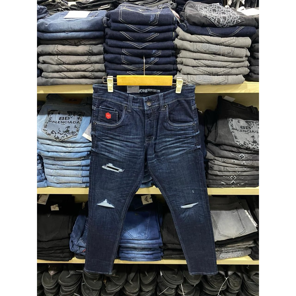 CELANA OXYONE PRIA TERBARU