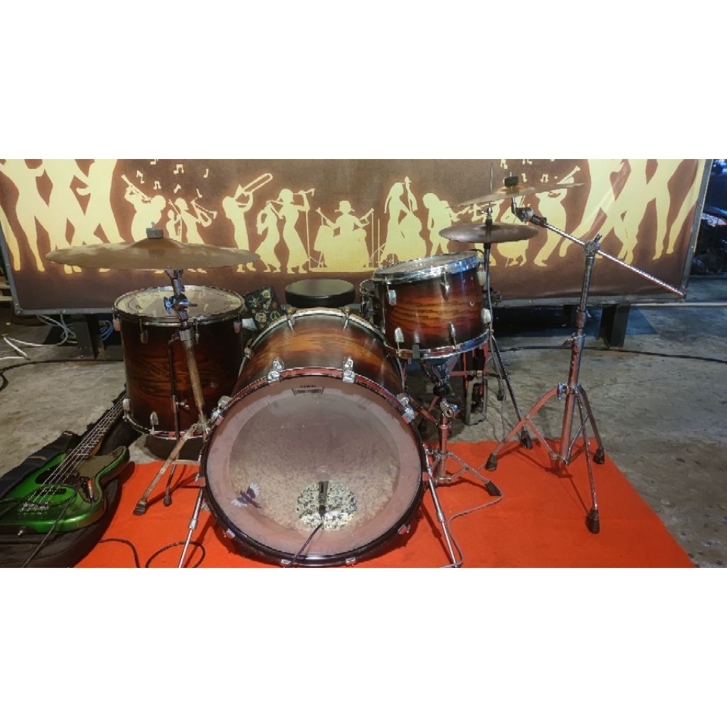 DIJUAL FULLSET DRUM SET CUSTOM (BASIC YAMAHA STAGE CUSTOM)