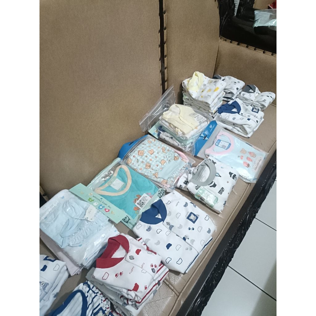 Baju Velvet Junior
