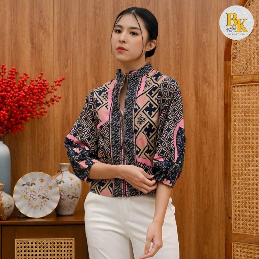 Outer Batik 135 BNI/ Luaran / Jaket Bomber Batik Modern