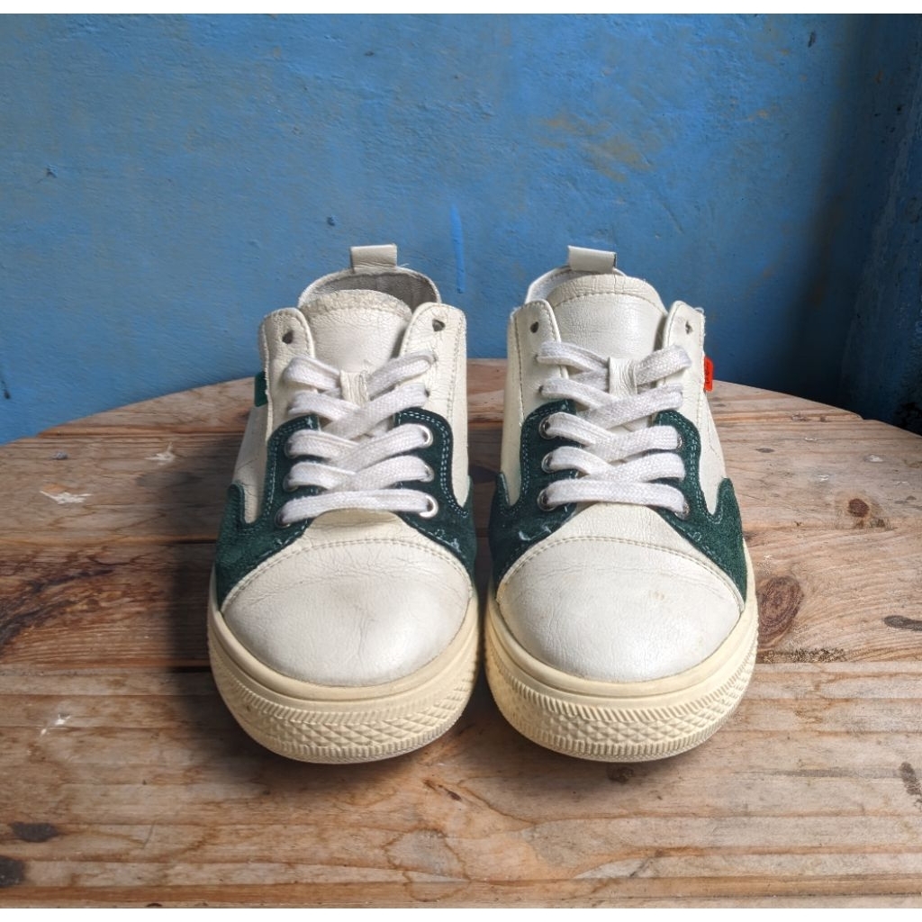 Sepatu Keds Wanita Kickers Second Original