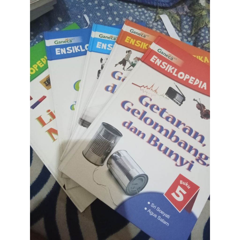 ENSIKLOPEDIA ANAK FISIKA satu set lengkap 5 buku hard cover