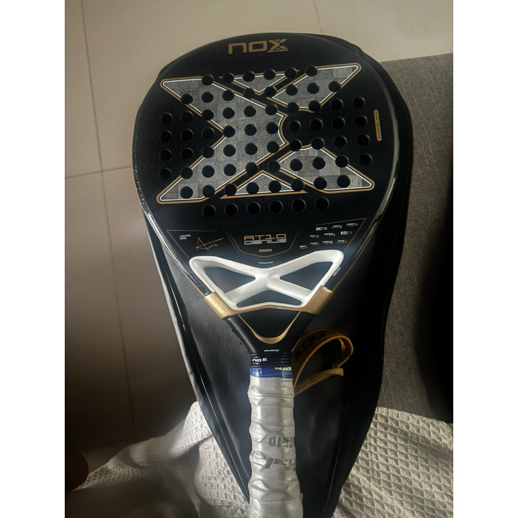 Raket NOX AT10 18K 2026