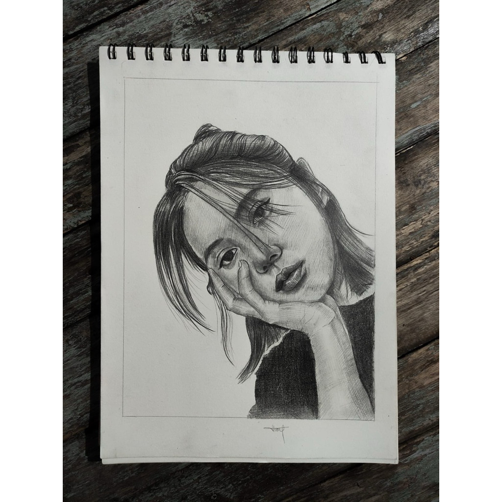 Sketsa Wajah Pensil Realistis – Gambar Manual Handmade dari Foto (Custom Portrait)