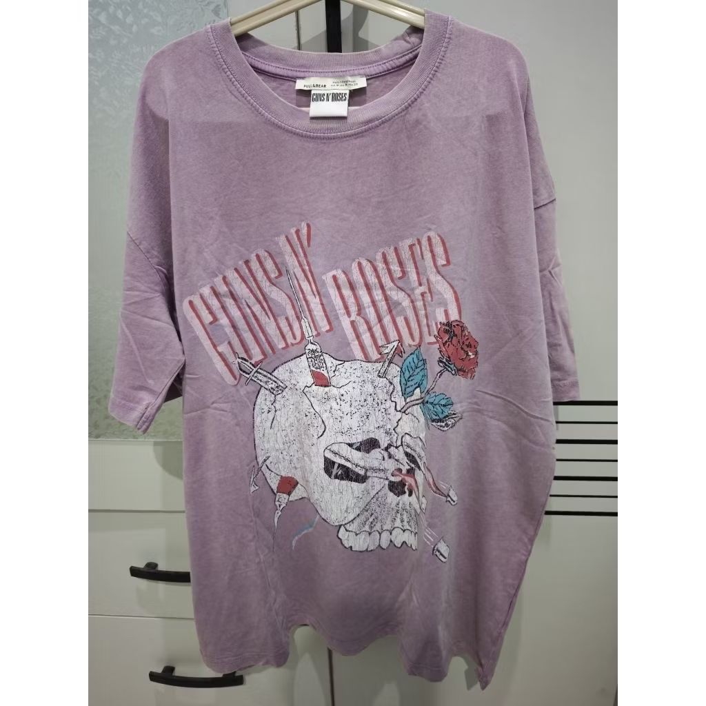 Kaos Pull&Bear edisi Guns n Roses