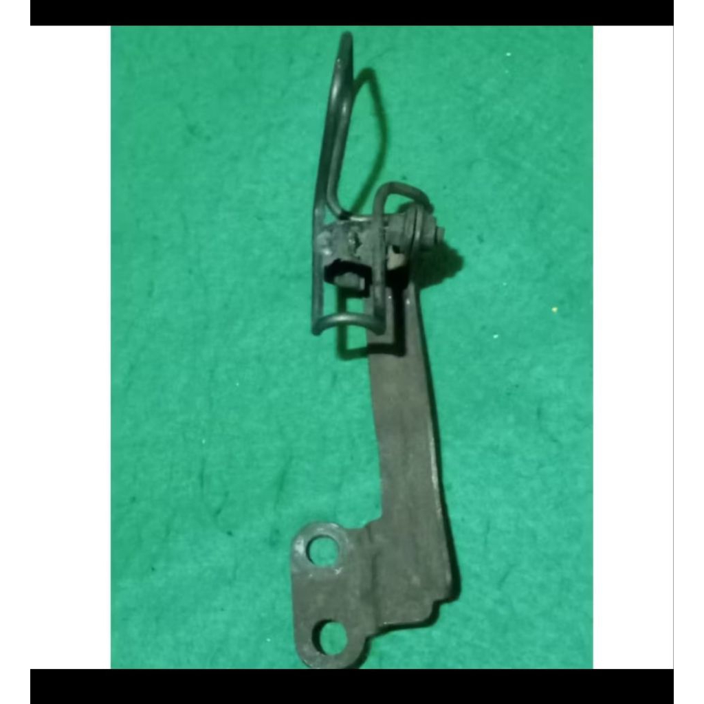 breket selang rem Mio smile