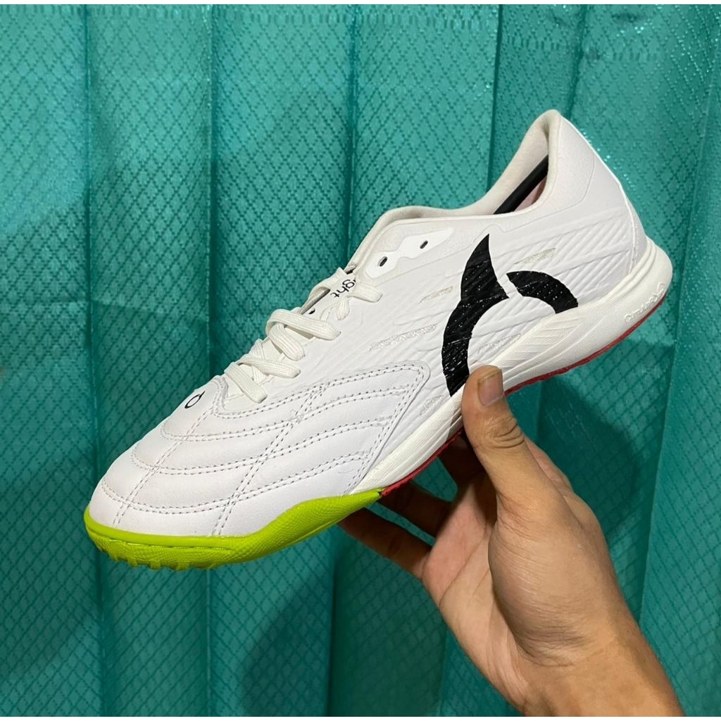 Sepatu Futsal Ortus Ori Size 41