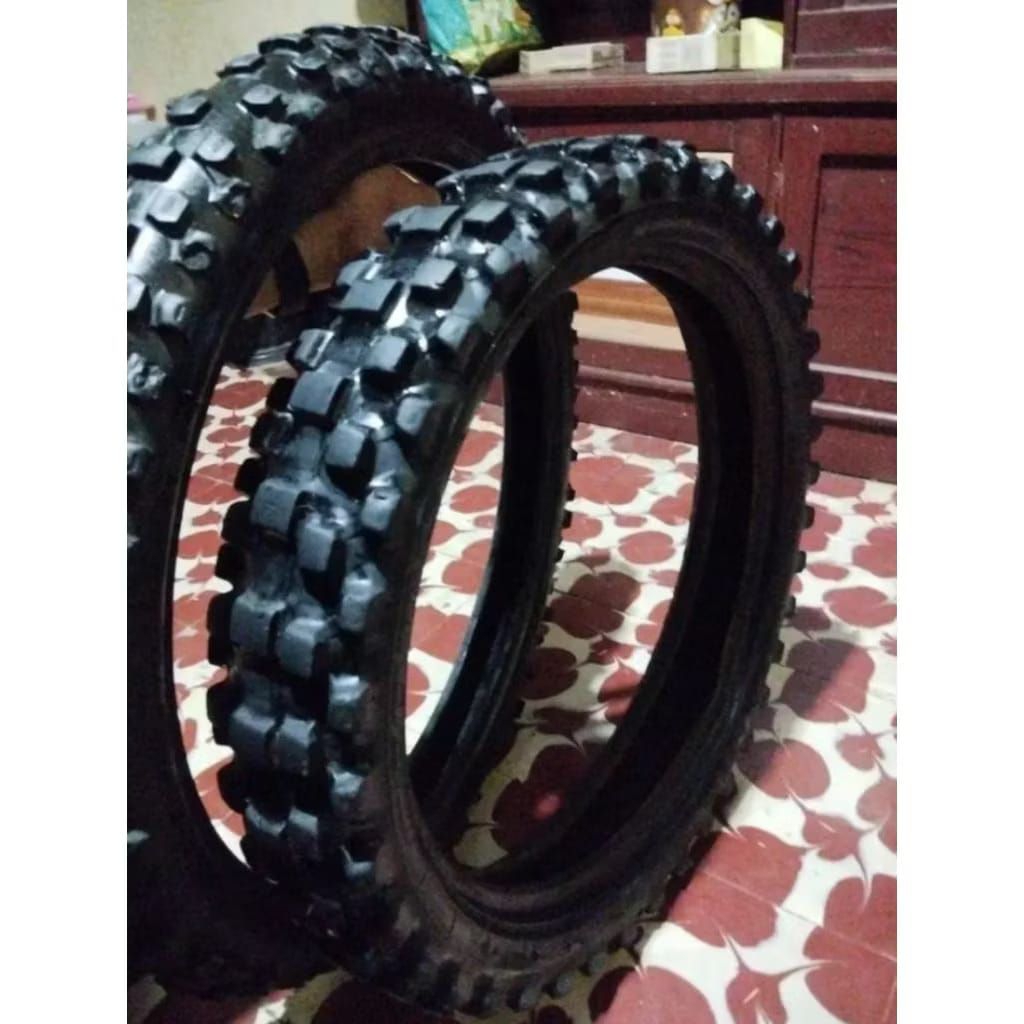 sepasang ban luar trail ring 18 21 crf wr dll 85% bagus