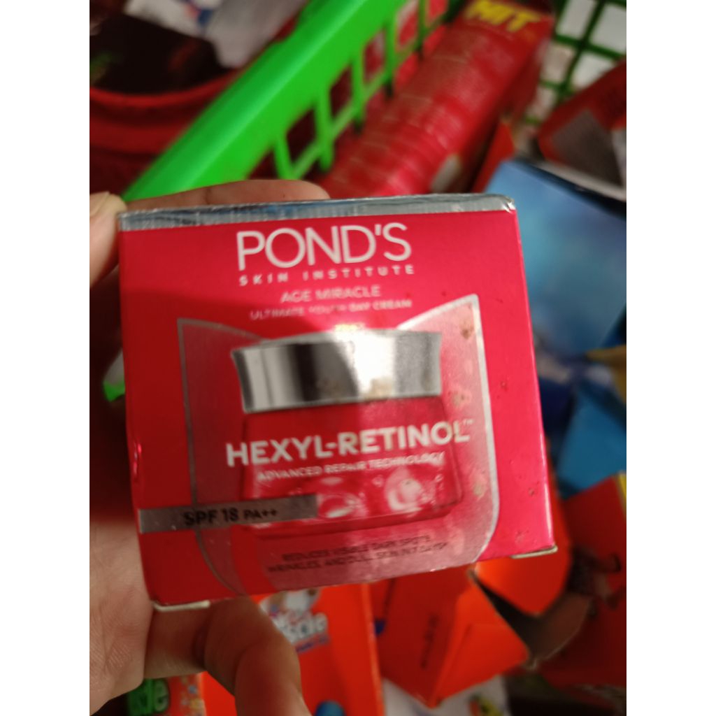 Pond's Hexyl-retinol spf 18 PA++ 20g REJECT KEMASAN