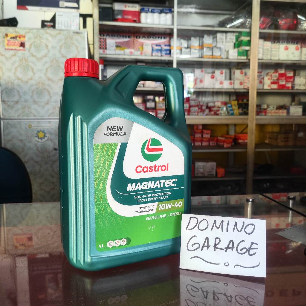 Oli Mobil Castrol Magnatec 4 Liter - Perlindungan Maksimal, Molekul Pintar, Semua Musim