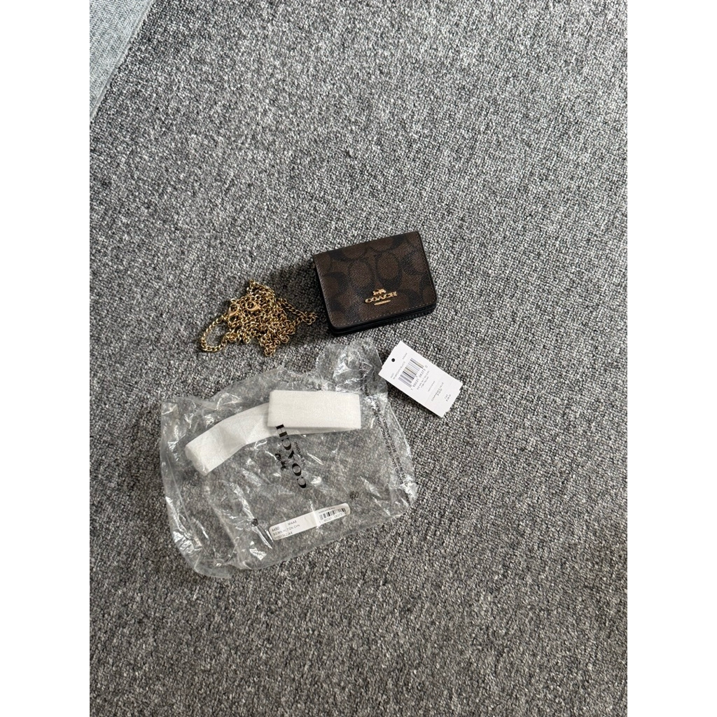 c0ach mini wallet on chain