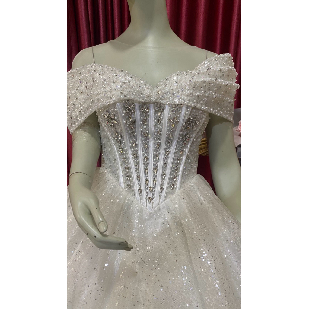 Gaun Pengantin putih Sabrina 90