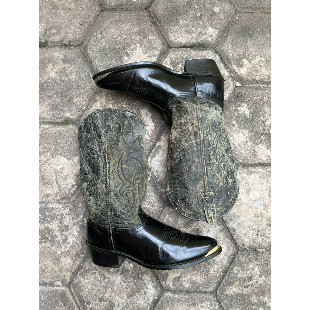 Vintage ACME Cowboy Boots