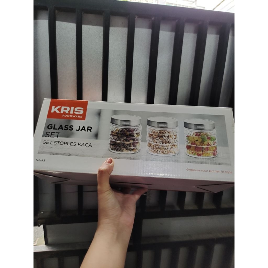 Kris glass jar isi 3