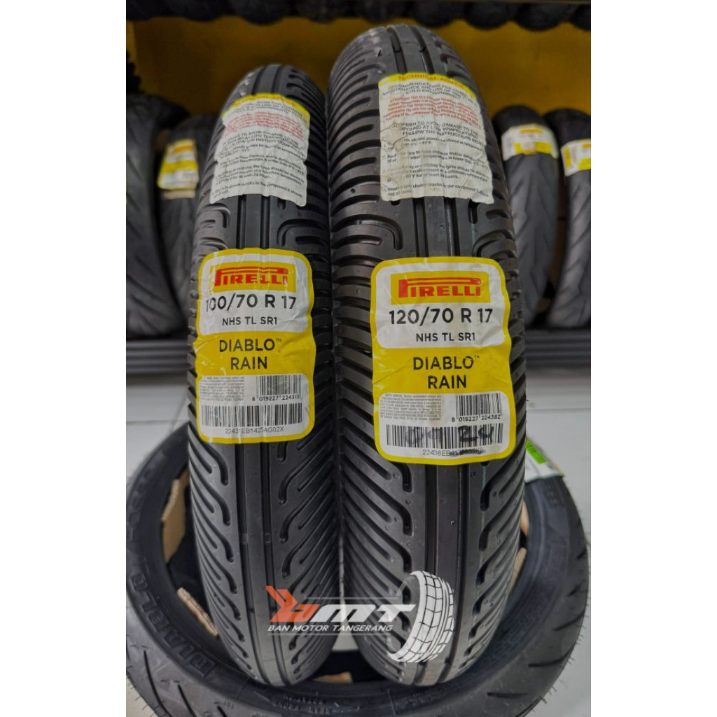 Paket Pirelli Diablo Rain uk 100/70-17 & 120/70-17 Tubelees
