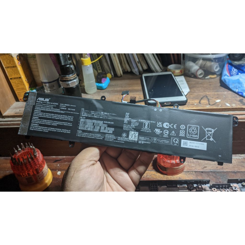 baterai laptop asus br1100