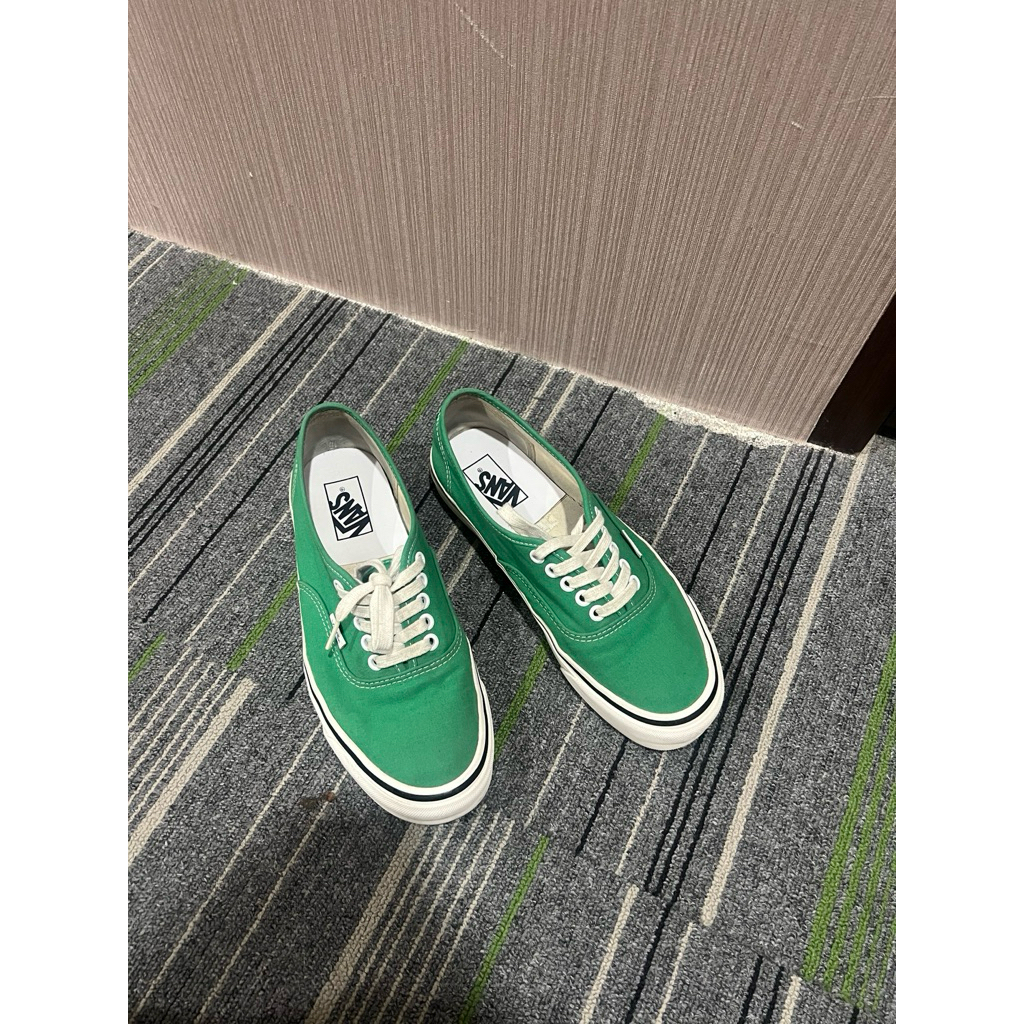 vans anaheim