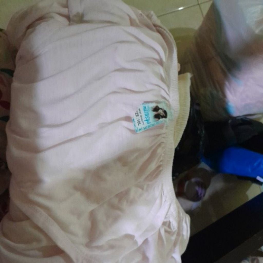 celana dalam rijek etalase 25.000