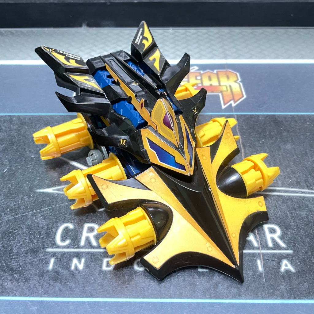 Crush Gear King Kaizer Bandai