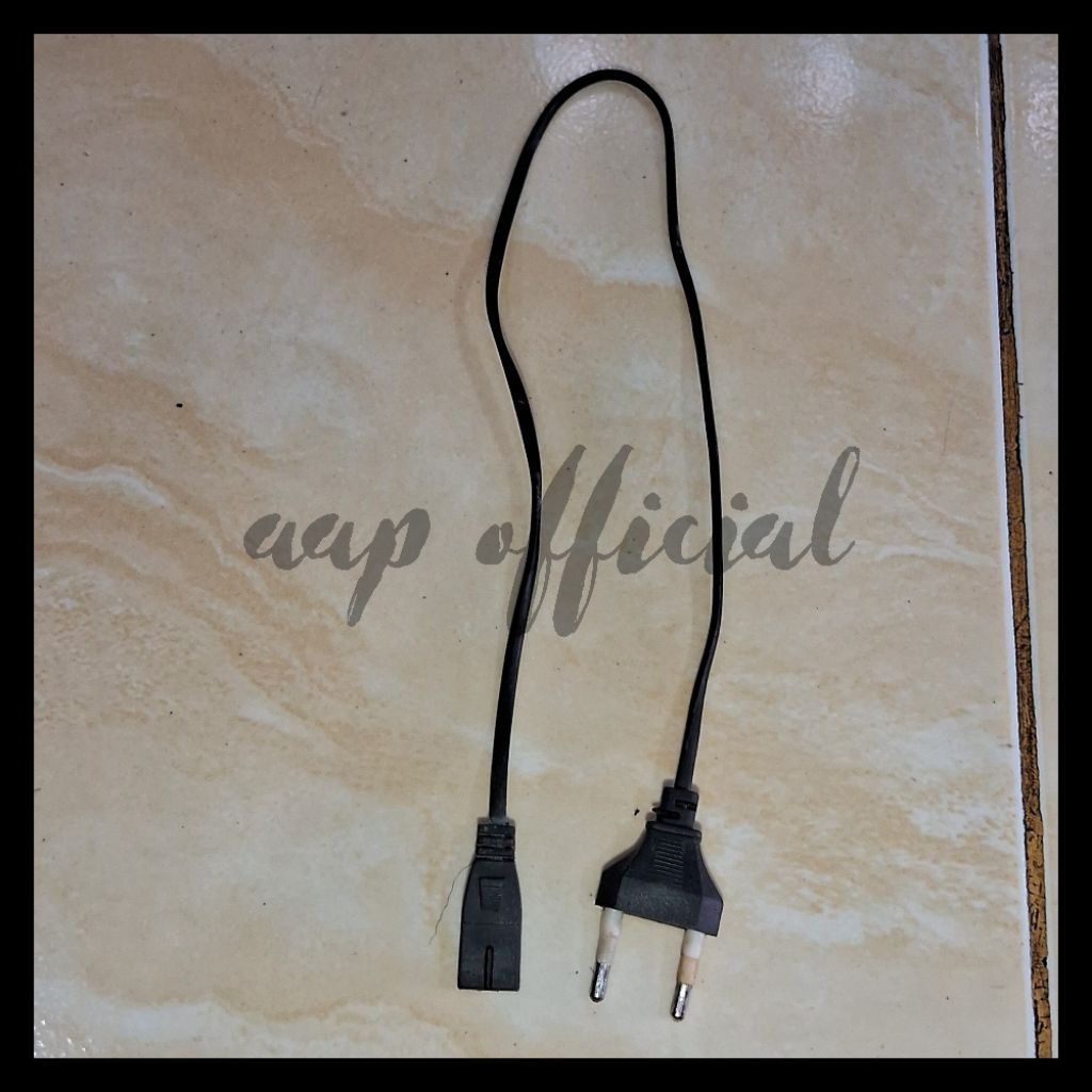 Kabel Power Kabel Angka 8 Kabel Power Angka 8 Hitam