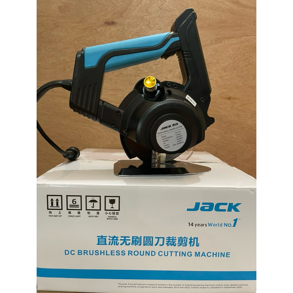 Mesin Potong servo Bahan kain OCTA JACK S06-110MM