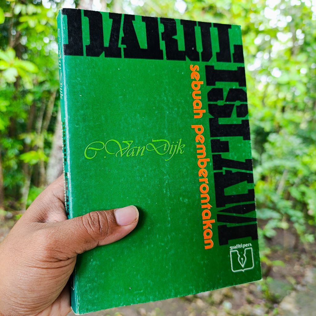buku Darul Islam sebuah pemberontakan - van dijk original