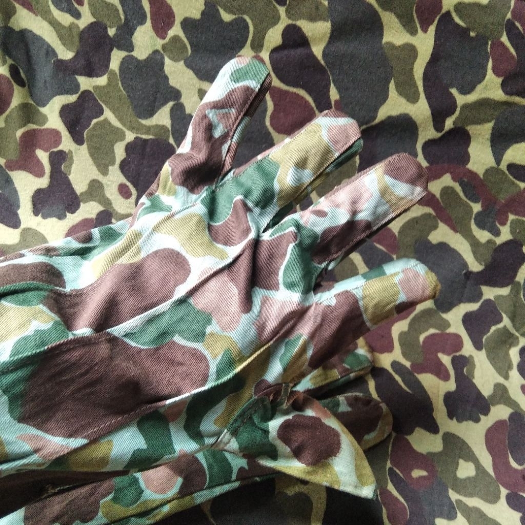 sarung tangan loreng menpor resimen pelopor brimob brigade mobil polisi jadul sarung tangan jatah ab