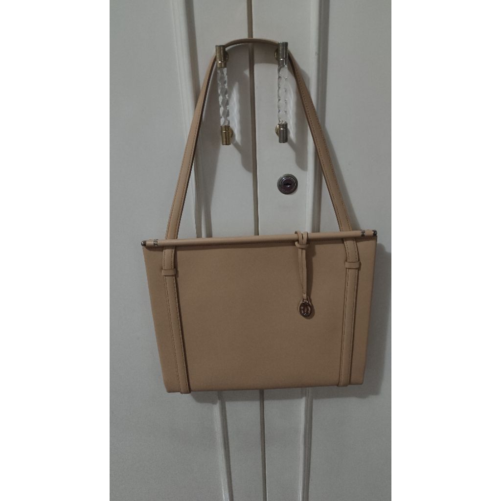 Tas Wanita Cartier Asli.