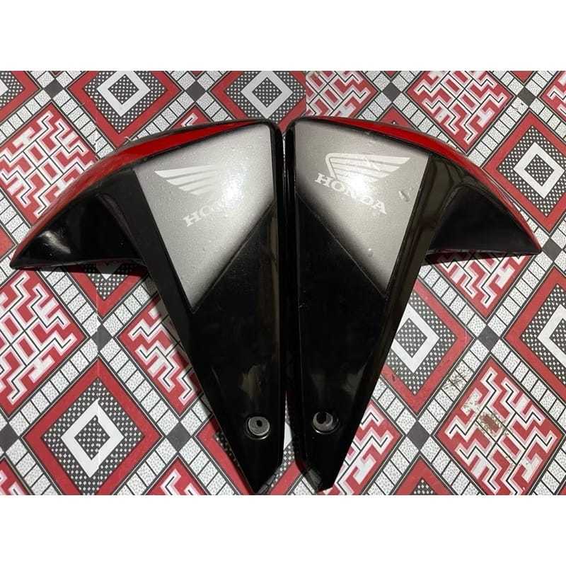 Sayap Tangki Megapro Monoshock Original Copotan Cat Baru Set Kanan Kiri Hitam