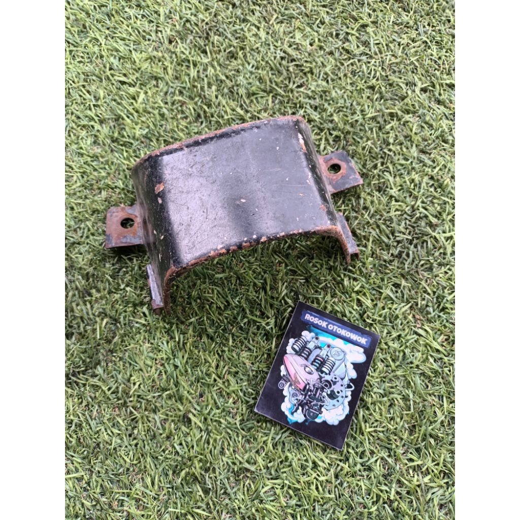 PANEL DASI BELAKANG HONDA SUPER CUB C700 ORIGINAL COPOTAN DETAIL ADA DI FOTO DAN VIDIO